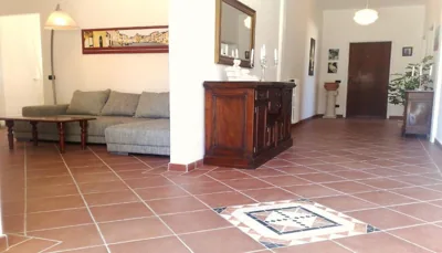 Villa In Lucca placed in a residential area, all services nearby – Photos 13